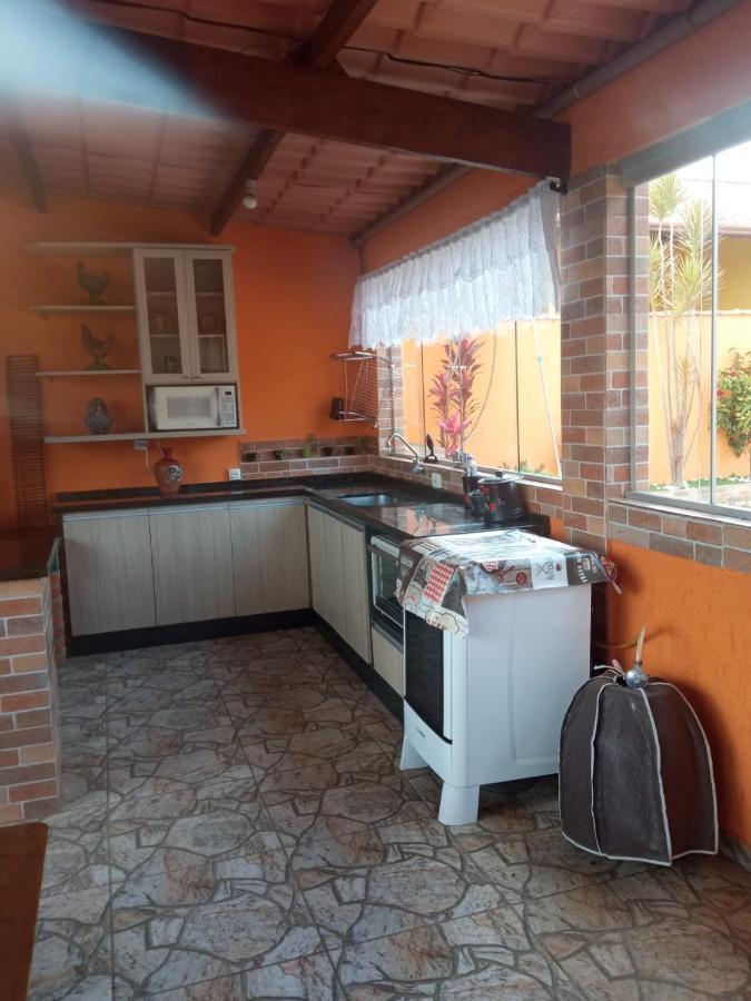 Chacara Bella Vida Com Piscina Churrasqueira Salao De Festas Fogao A Lenha Quadra 아라사리구아마 외부 사진