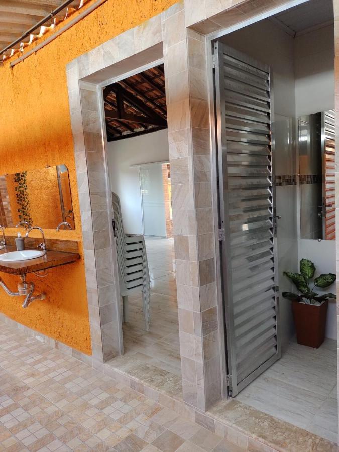 Chacara Bella Vida Com Piscina Churrasqueira Salao De Festas Fogao A Lenha Quadra 아라사리구아마 외부 사진